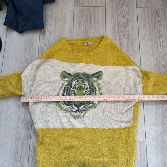 Suncoo Fuzzy Knit Sweater Women Tiger Graphic Ribbed Neckline Long Sleeve - Picture 7 of 11